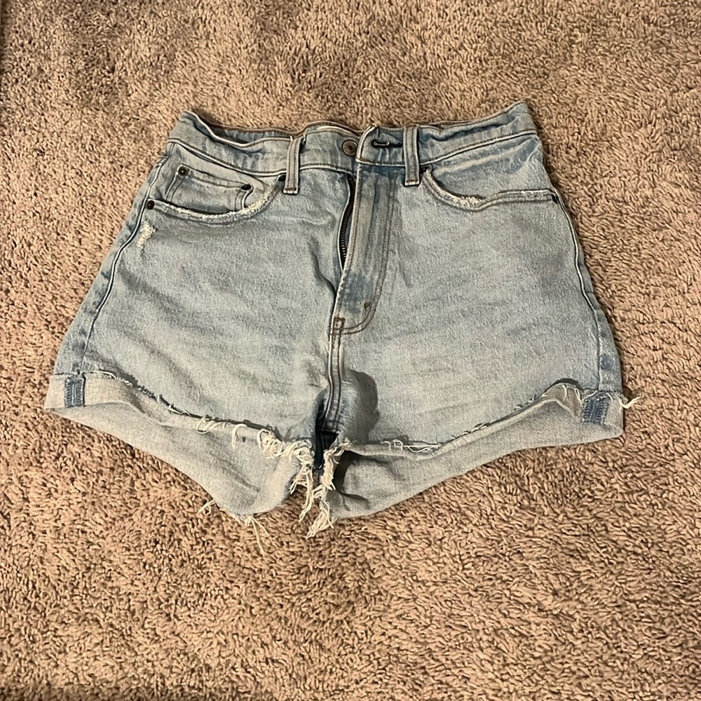 Abercrombie curve love shorts